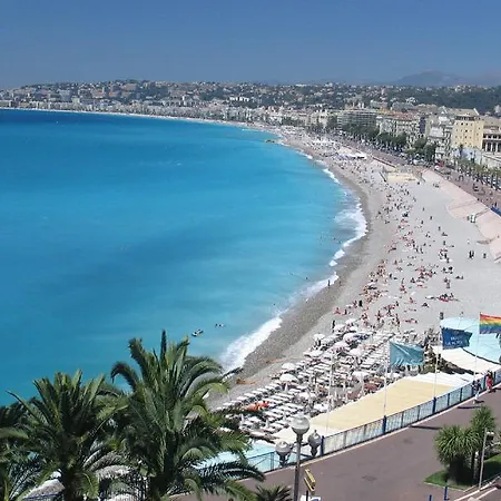 Carre D'or Apartman Nizza