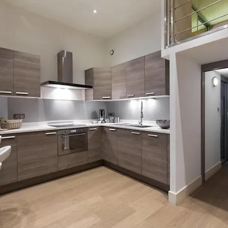 Carre D'or Apartman Nizza